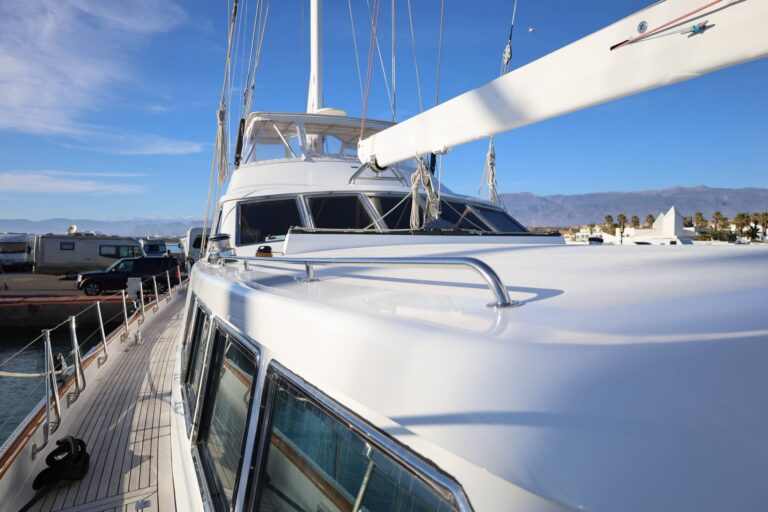 aluminium-sailing-yacht-808691_65b287f35d997.jpg